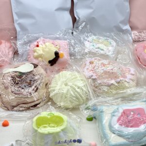 (Host Yuri) Blindbag Individual Pack Simulation Food Squishy